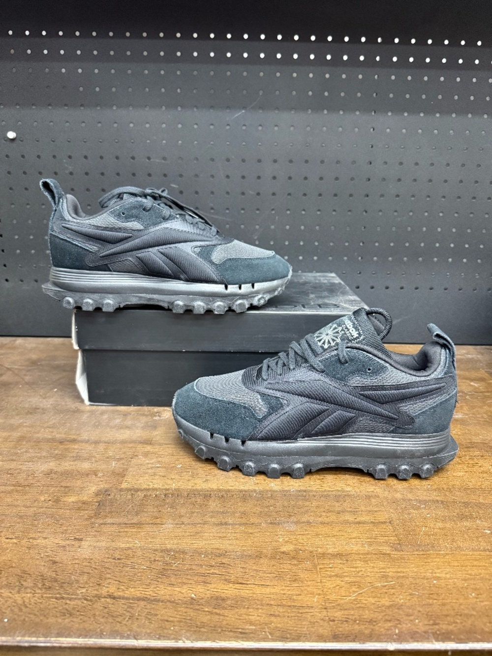New W/ Box! Women's Reebok Classic Leather Cardi B V2 Black Chunky Sneakers